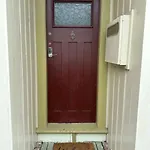 Cosy Coastal Villa In Lyall Bay
